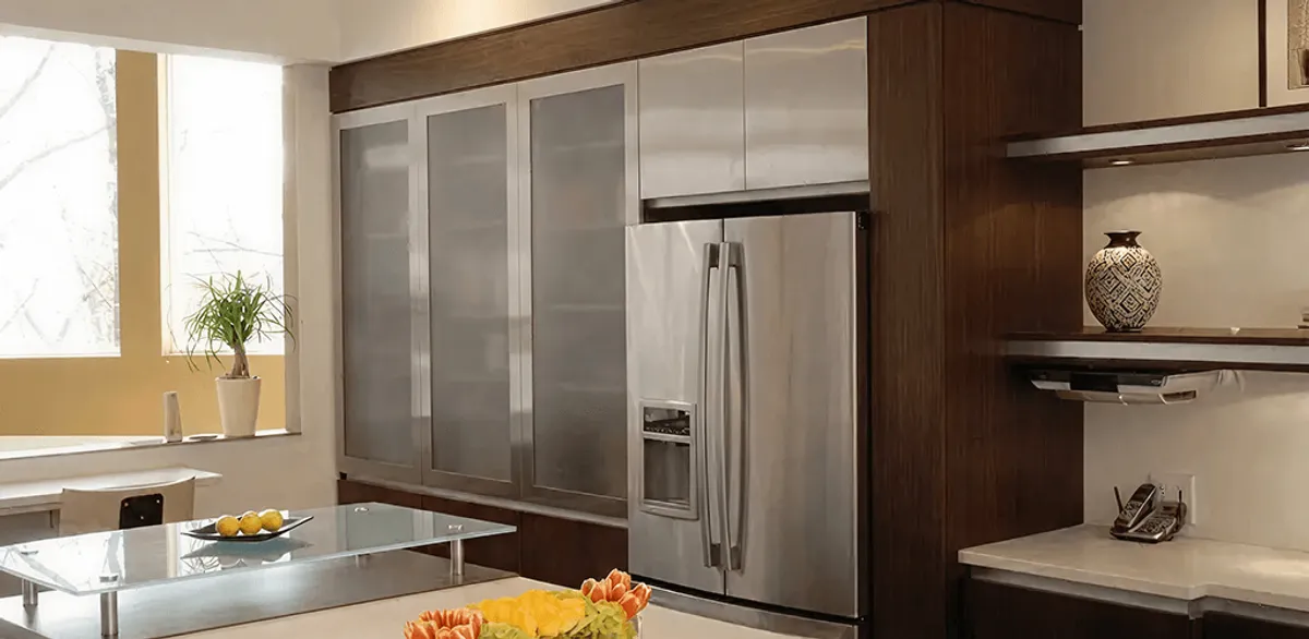 Cabinet door replacement and modern kitchen cabinet upgrade in Portland, OR